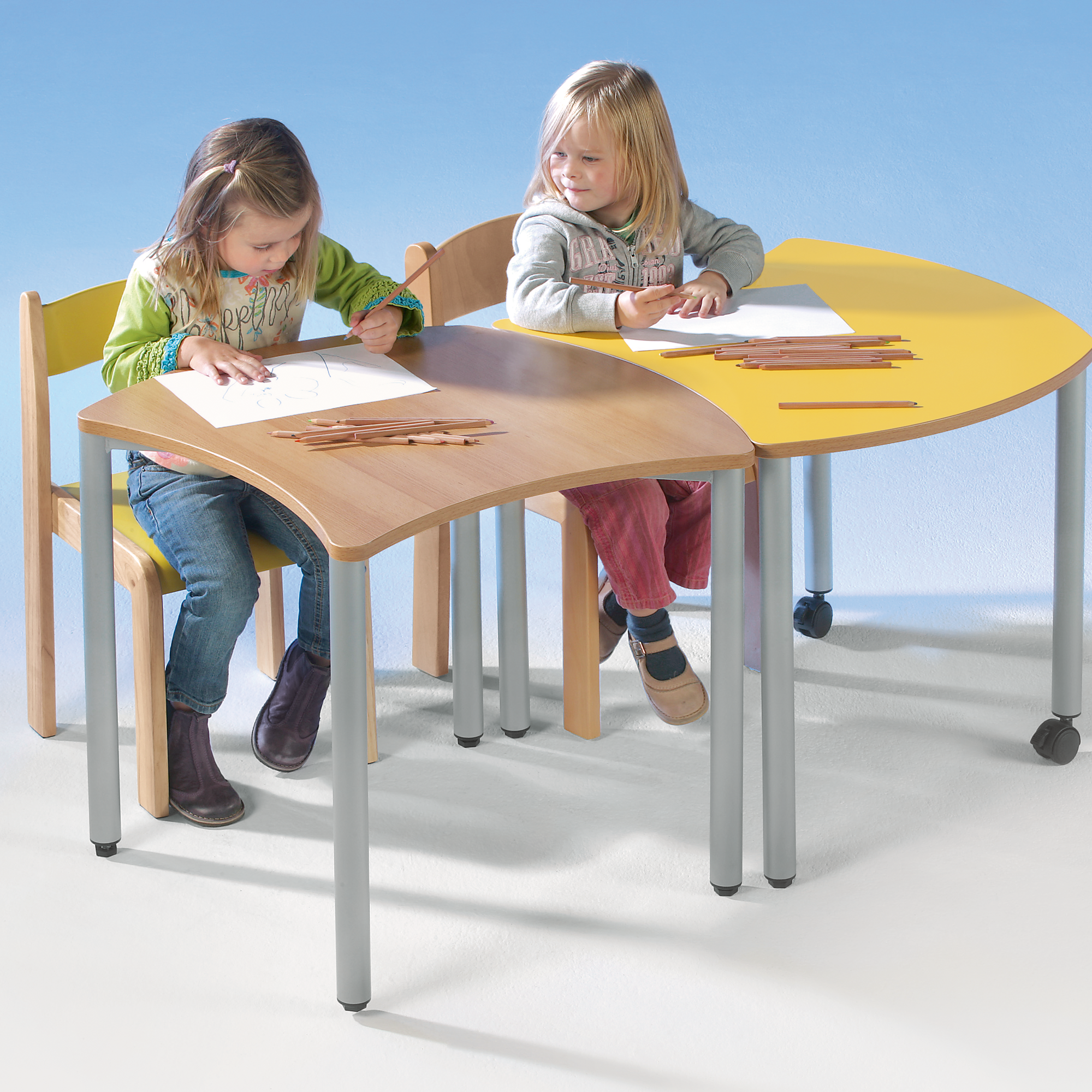 Vierkante golfvormige tafel Swing-it Steely vaste hoogte