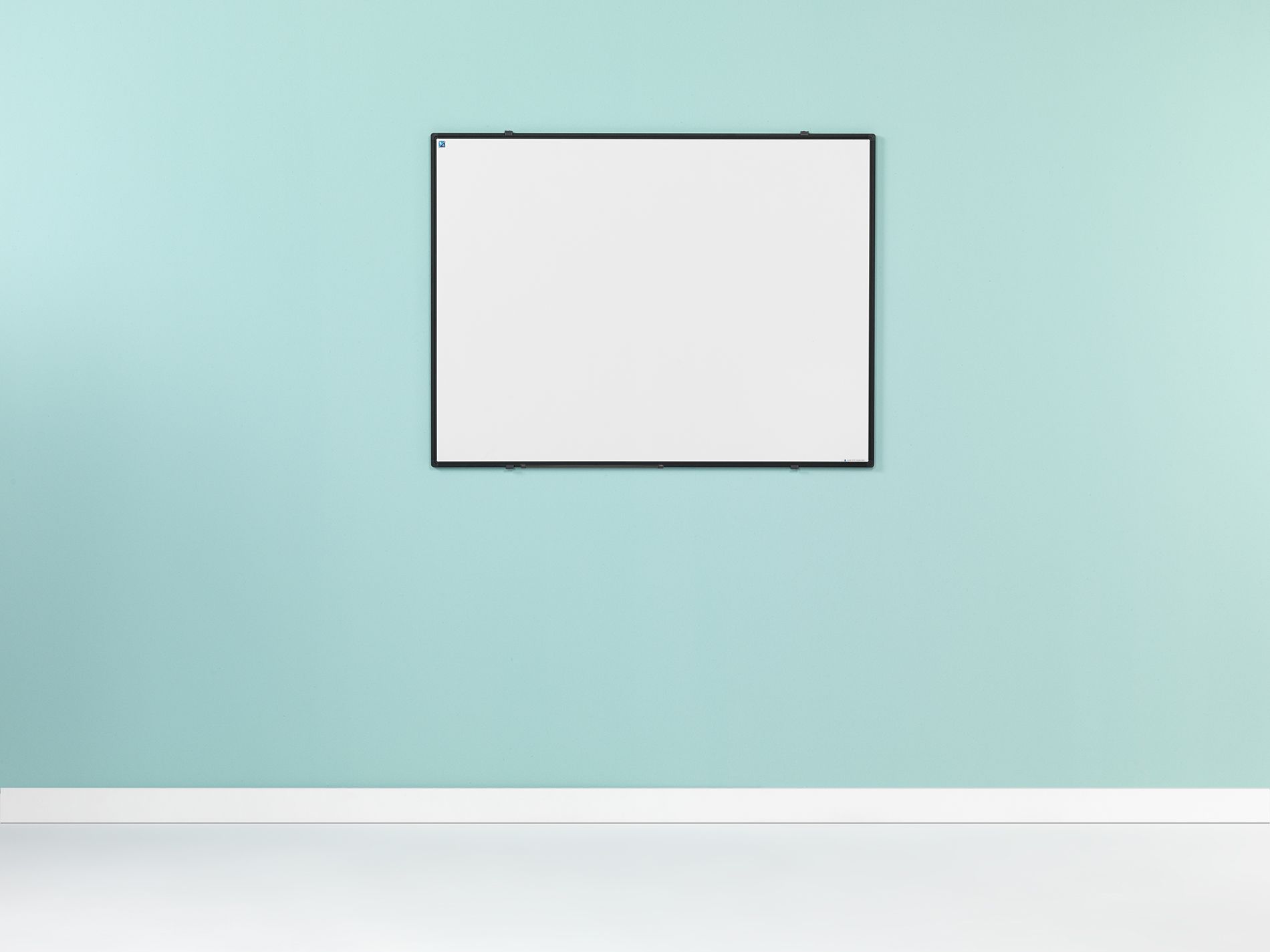 Whiteboard, wit emaille, Softline 8 mm - zwart profiel - 150x200 cm