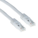 ACT Witte 5 meter U/UTP CAT6A patchkabels met RJ45 connectoren
