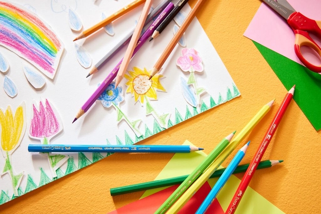 kleurpotloden, tekenen, tekenmaterialen, kleur, papieren-tekening