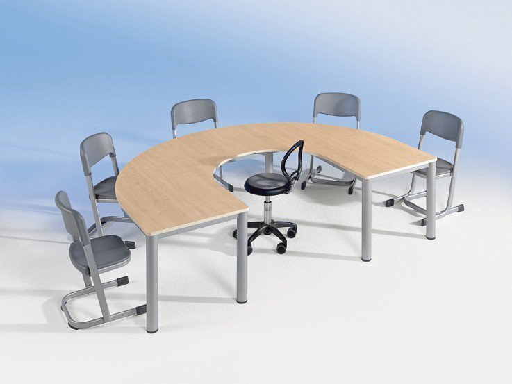Hoefijzervormige tafel " Lipizzaner" ,