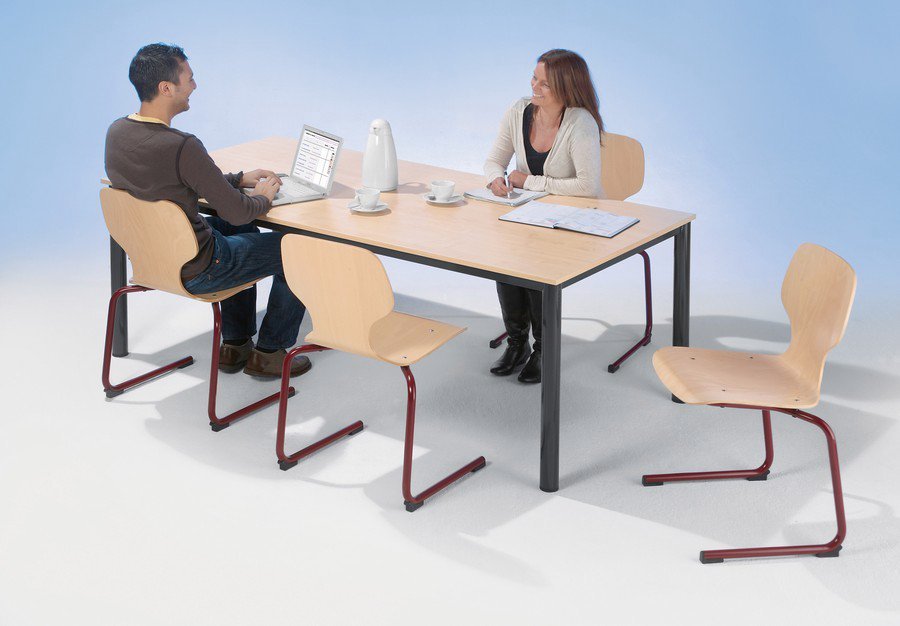 Rechthoekige tafel 160 X 80 cm met gepoedercoate ronde buispoten en melamine tafelblad