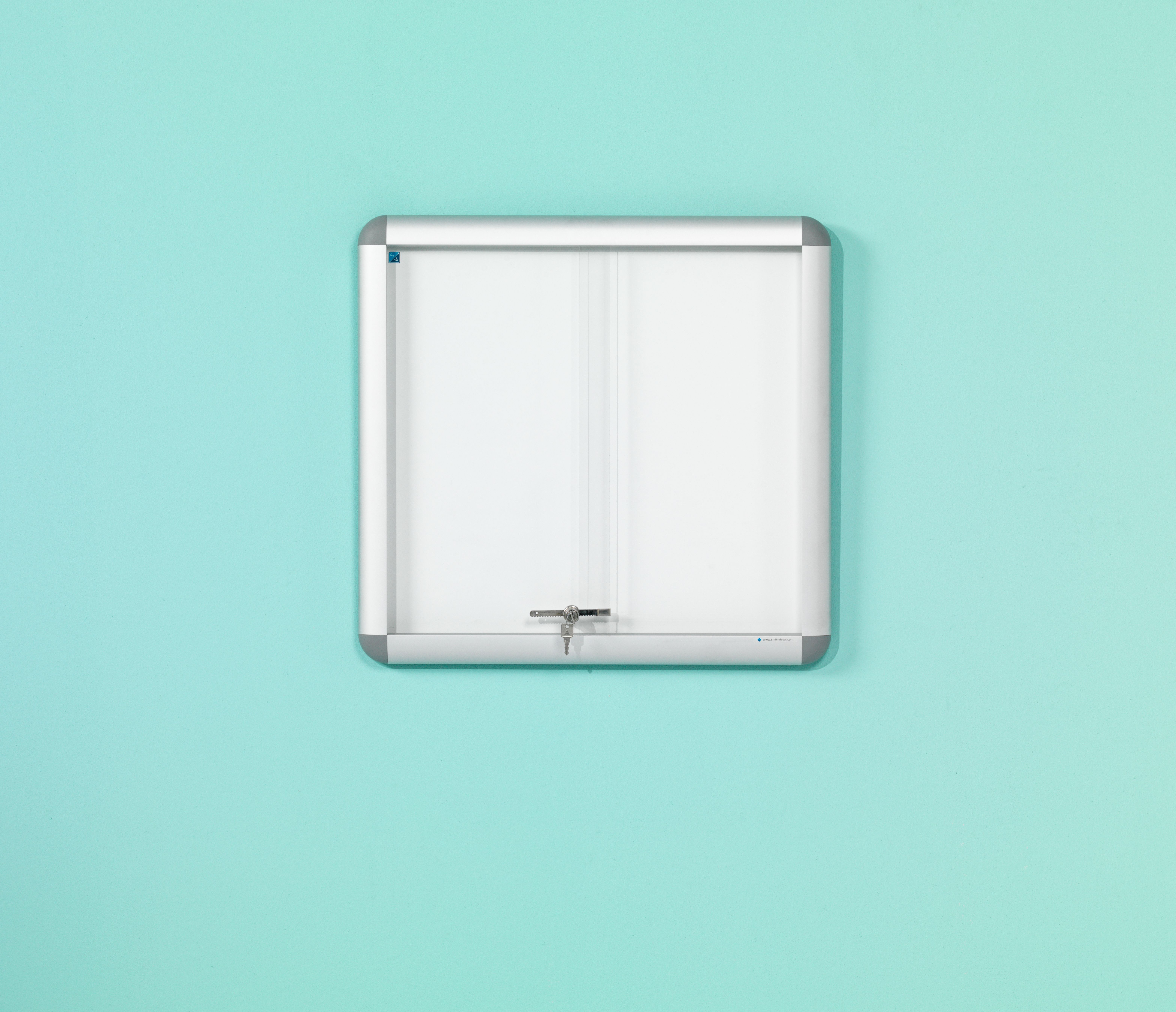 Binnenvitrine Rondo, schuifdeuren, 6xA4 - 60x66 cm