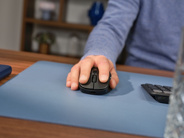 draadloze muis, computer muis, ergonomische muis, USB ontvanger, muis op bureaamat