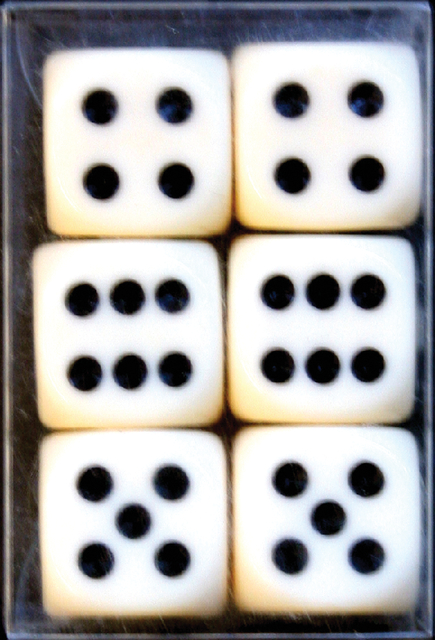 dice, zeskante, dice set, witte dobbelsteen, zwarte ogen