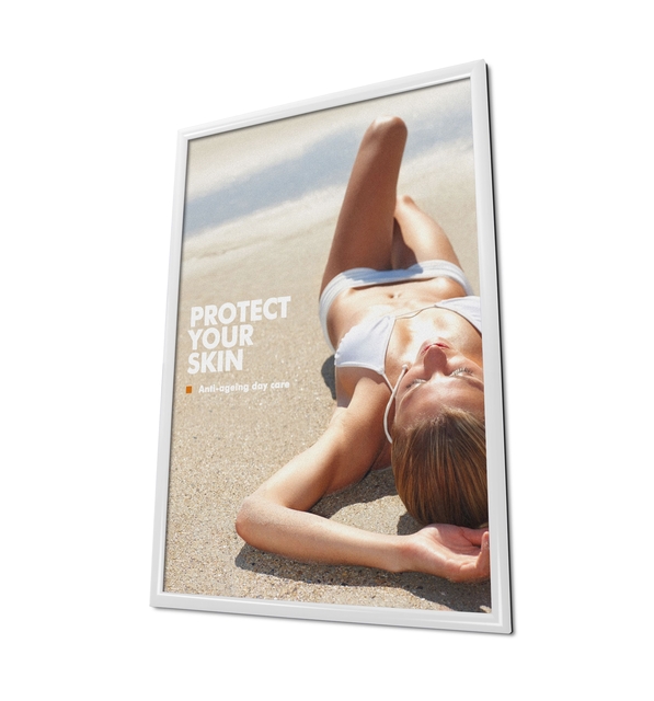 zonnebrand, zonnebrandcrème, zonnepad poster, schilders, stralende huid