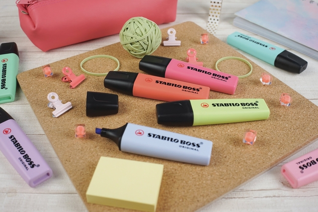 stabilo boss, markeerkleur, markers, neon kleuren, kantoorbenodigdheden