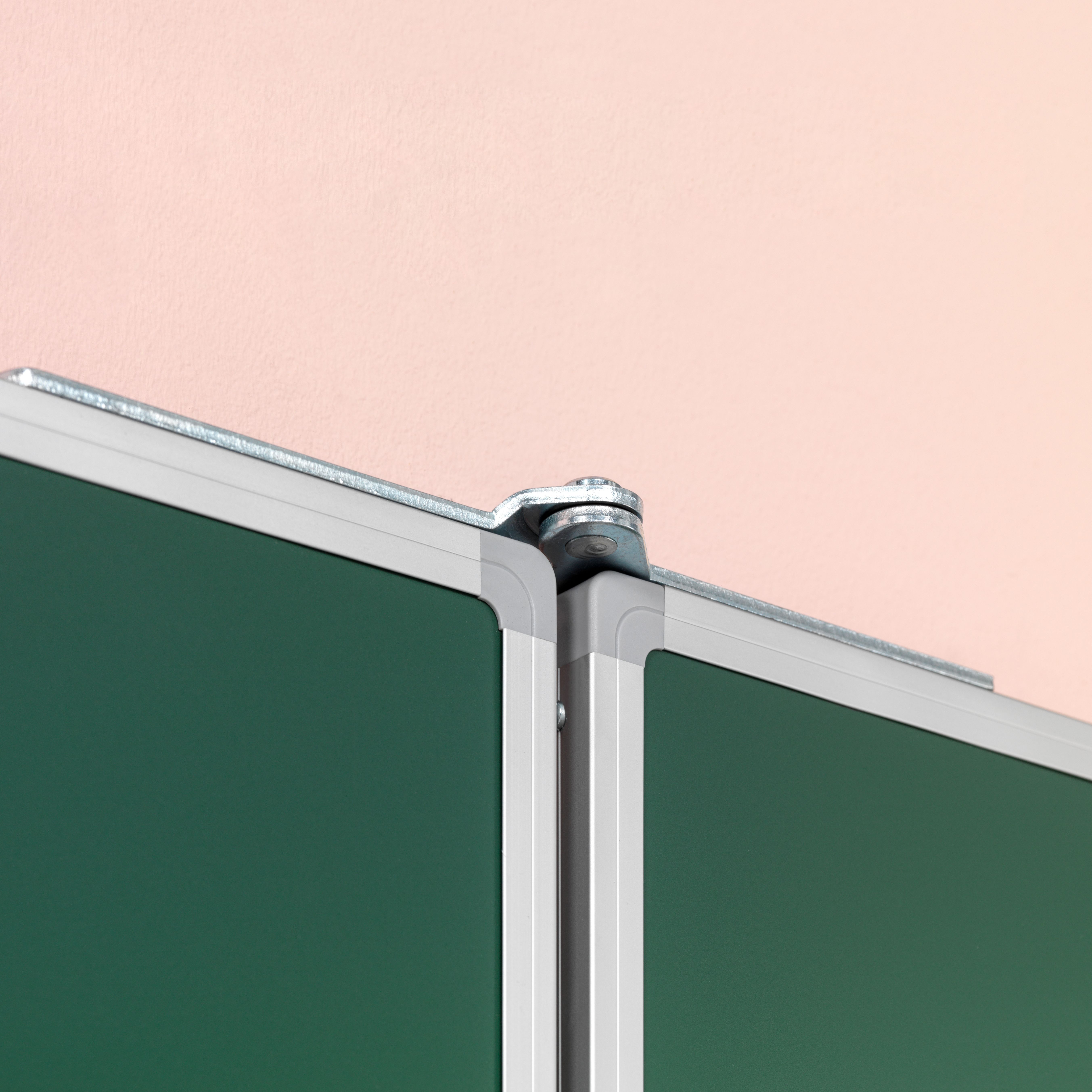 Vijfvlaks schoolbord, wandmontage, krijt groen, Softline 19 mm - 120x200 cm