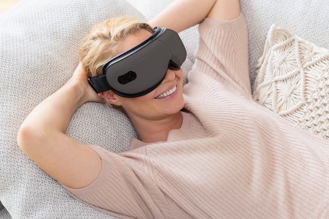 virtuele bril, VR bril, koptelefoon, slaapkamer, comfort