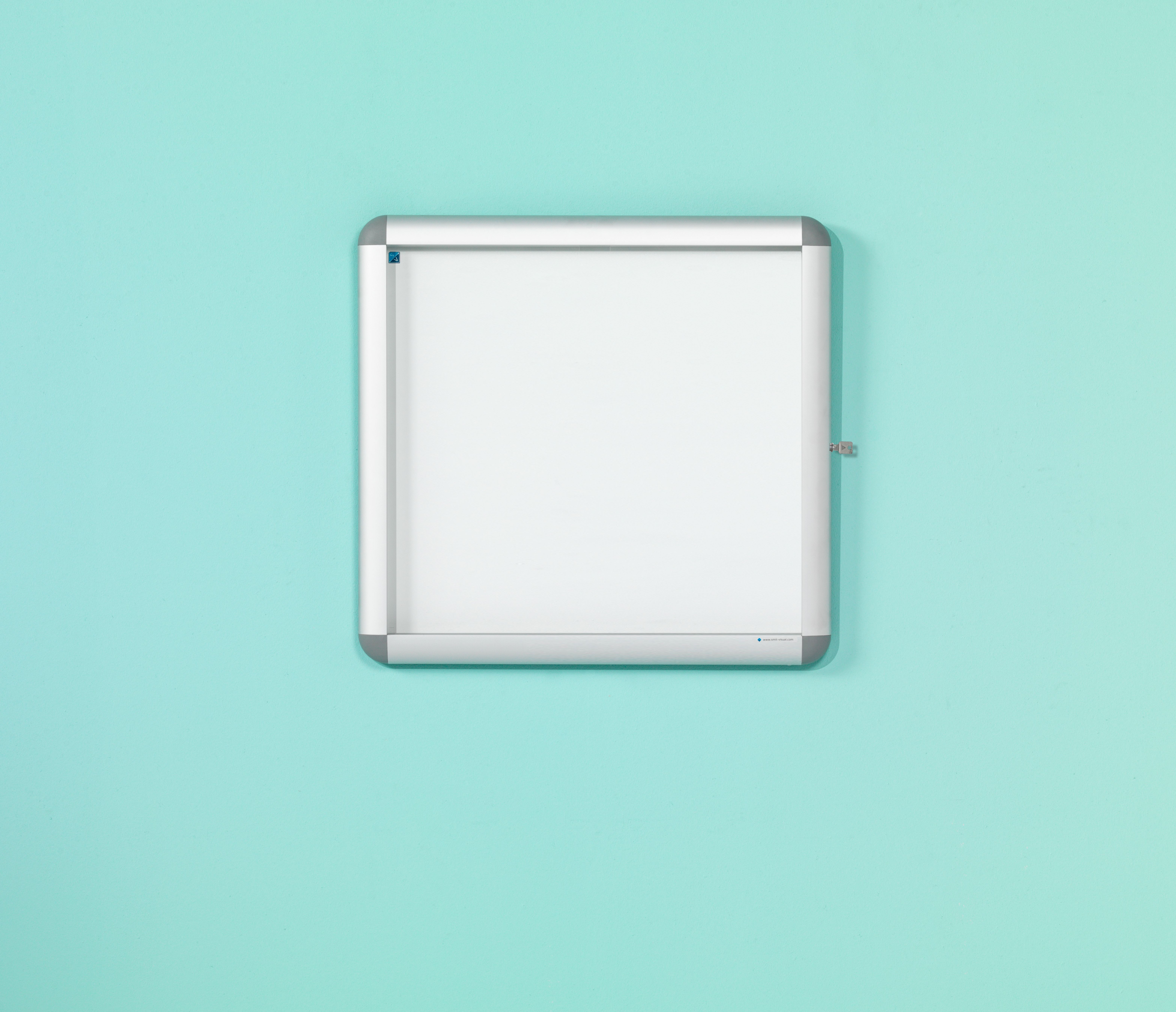 Binnen-/buitenvitrine Rondo, vleugeldeur, 4xA4 - 60x45 cm