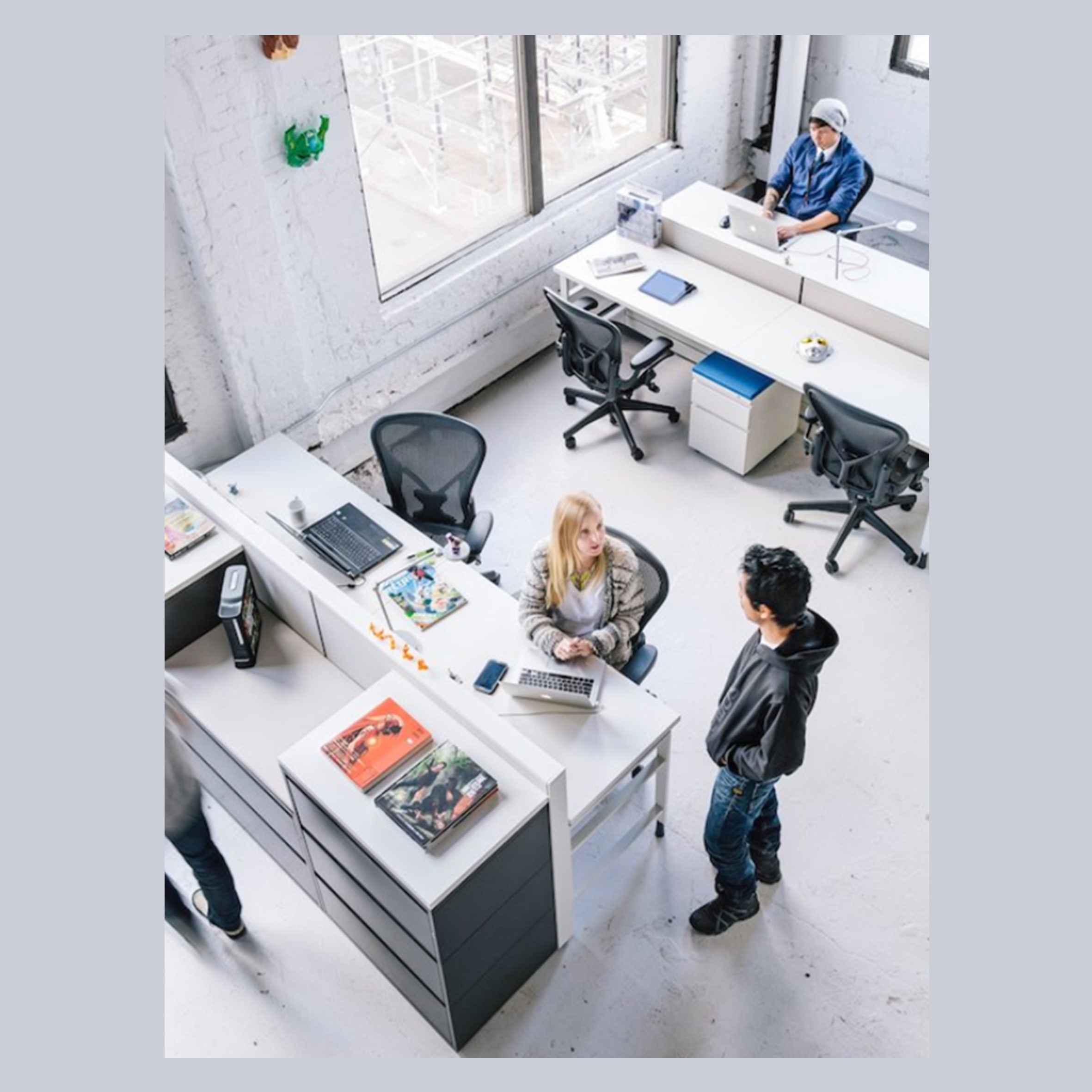 Startup succes: van visionaire ideeën tot ergonomische werkruimtes Startup succes: van visionaire ideeën tot ergonomische werkruimtes